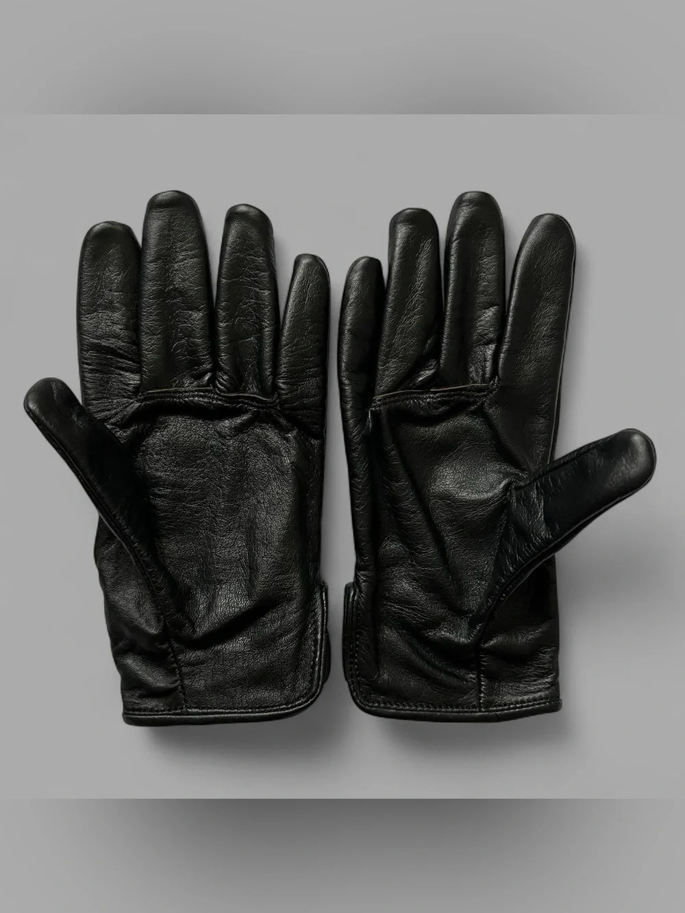 NWT Harley-Davidson 100% Genuine Leather Women’s Black Riding Gloves. Size S.
